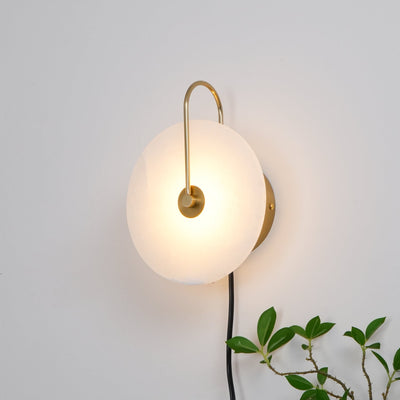 Ceraeyra Alabaster Globe Wall Light - Neutral Decor