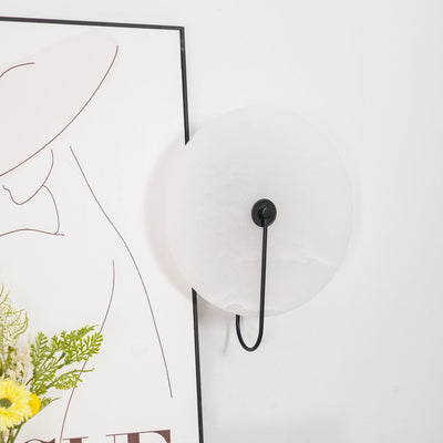 Ceraeyra Alabaster Globe Wall Light - Neutral Decor