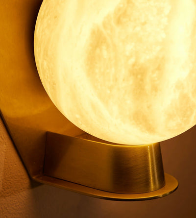 Caldrien Alabaster Orb Alabaster Sconce