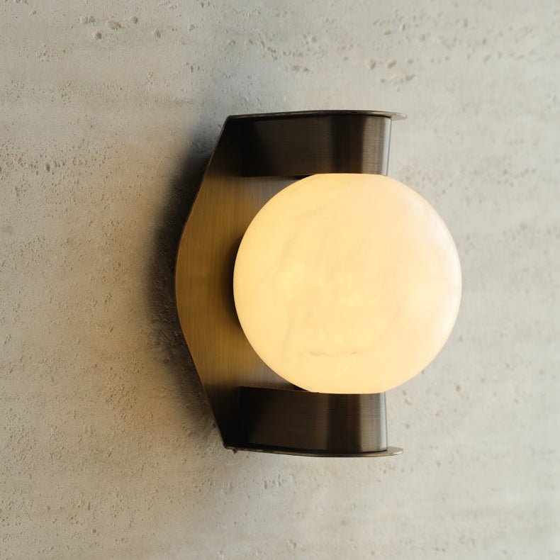 Caldrien Alabaster Orb Alabaster Sconce