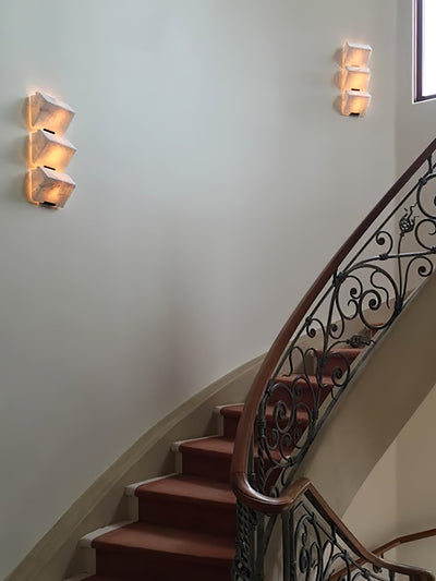 Niviella Alabaster Staircase Plug-in Wall Lamp