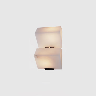 Niviella Alabaster Staircase Plug-in Wall Lamp