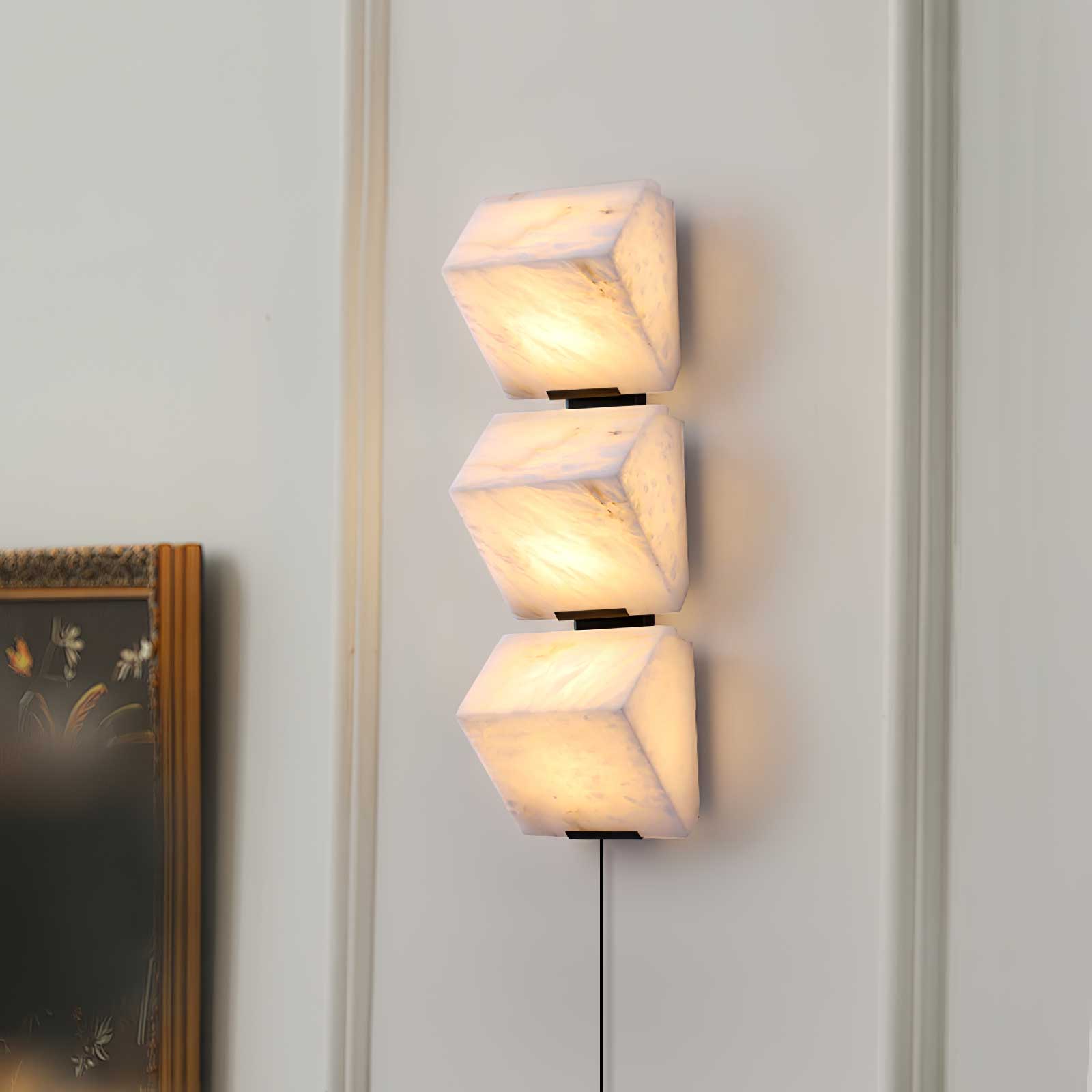 Niviella Alabaster Staircase Plug-in Wall Lamp