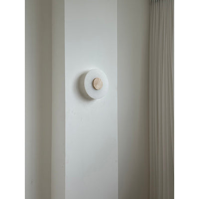 Rauduvyi Modern Minimalist Alabaster Wall Lamp