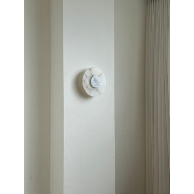 Rauduvyi Modern Minimalist Alabaster Wall Lamp