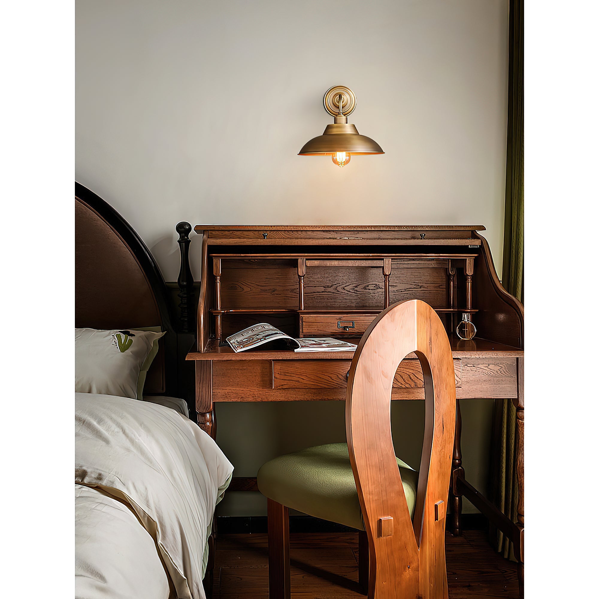 Edenmere Brass Indoor Wall Light