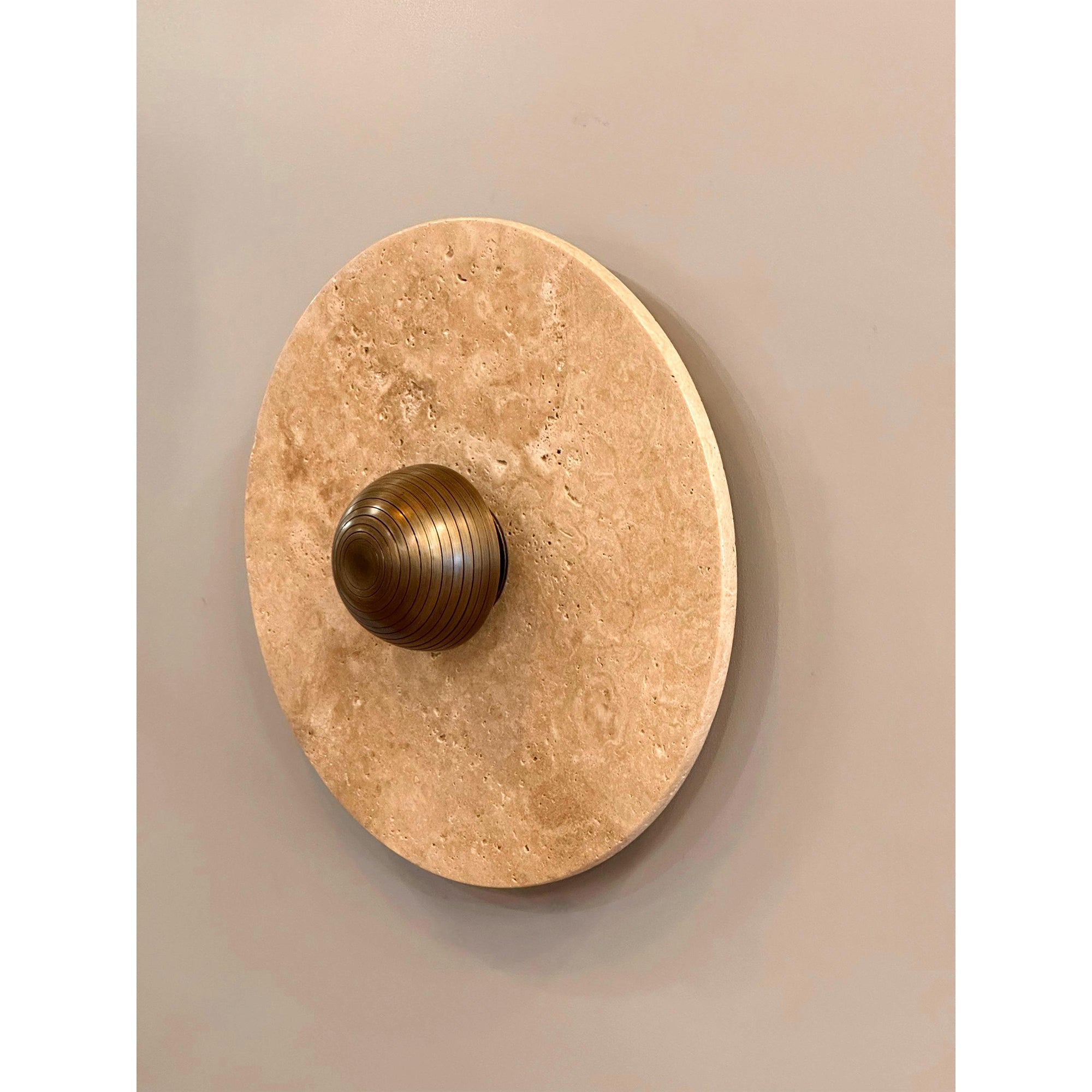 Orinthia Wall Lamp