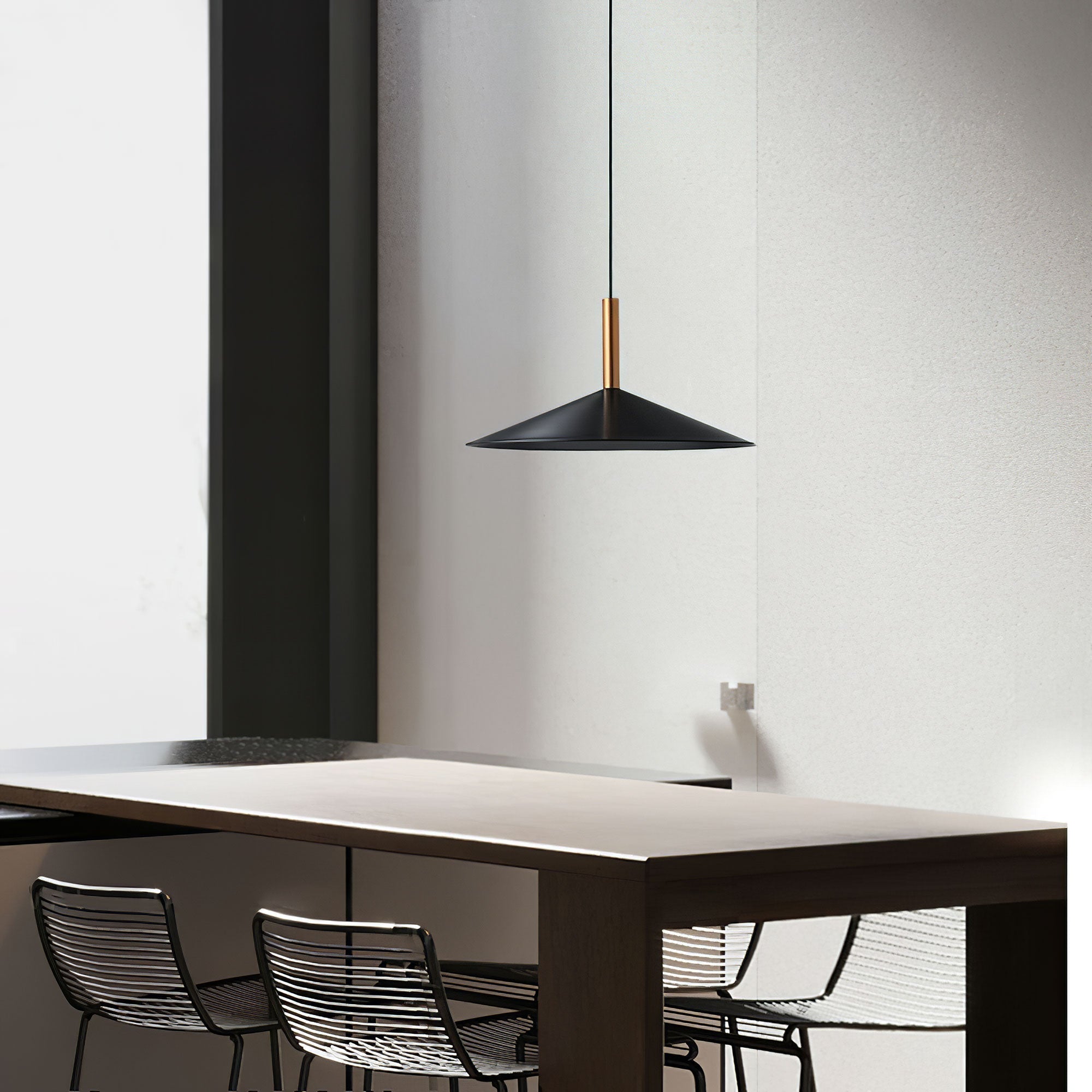 Vezoror Conical Pendant Light
