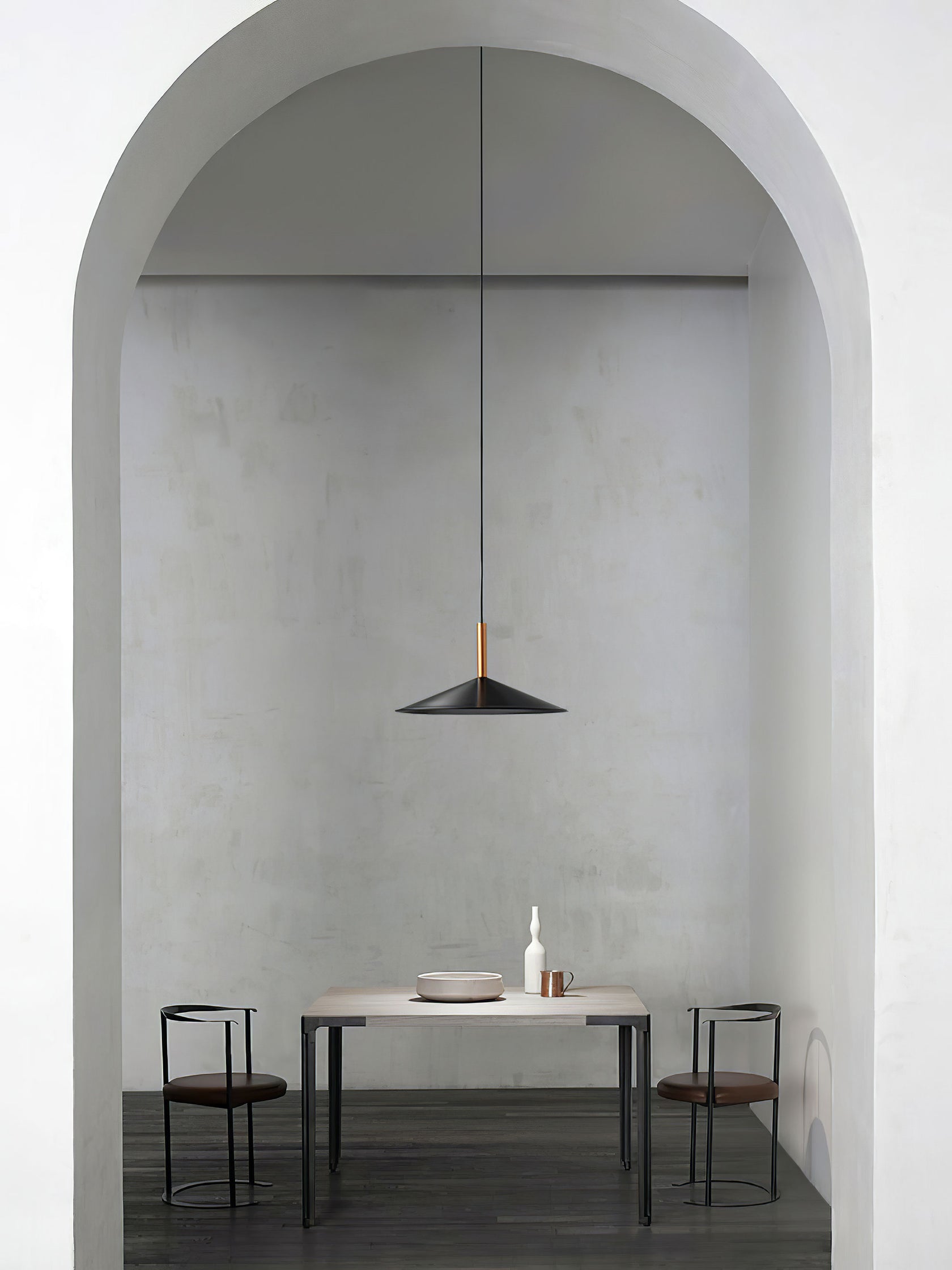 Vezoror Conical Pendant Light