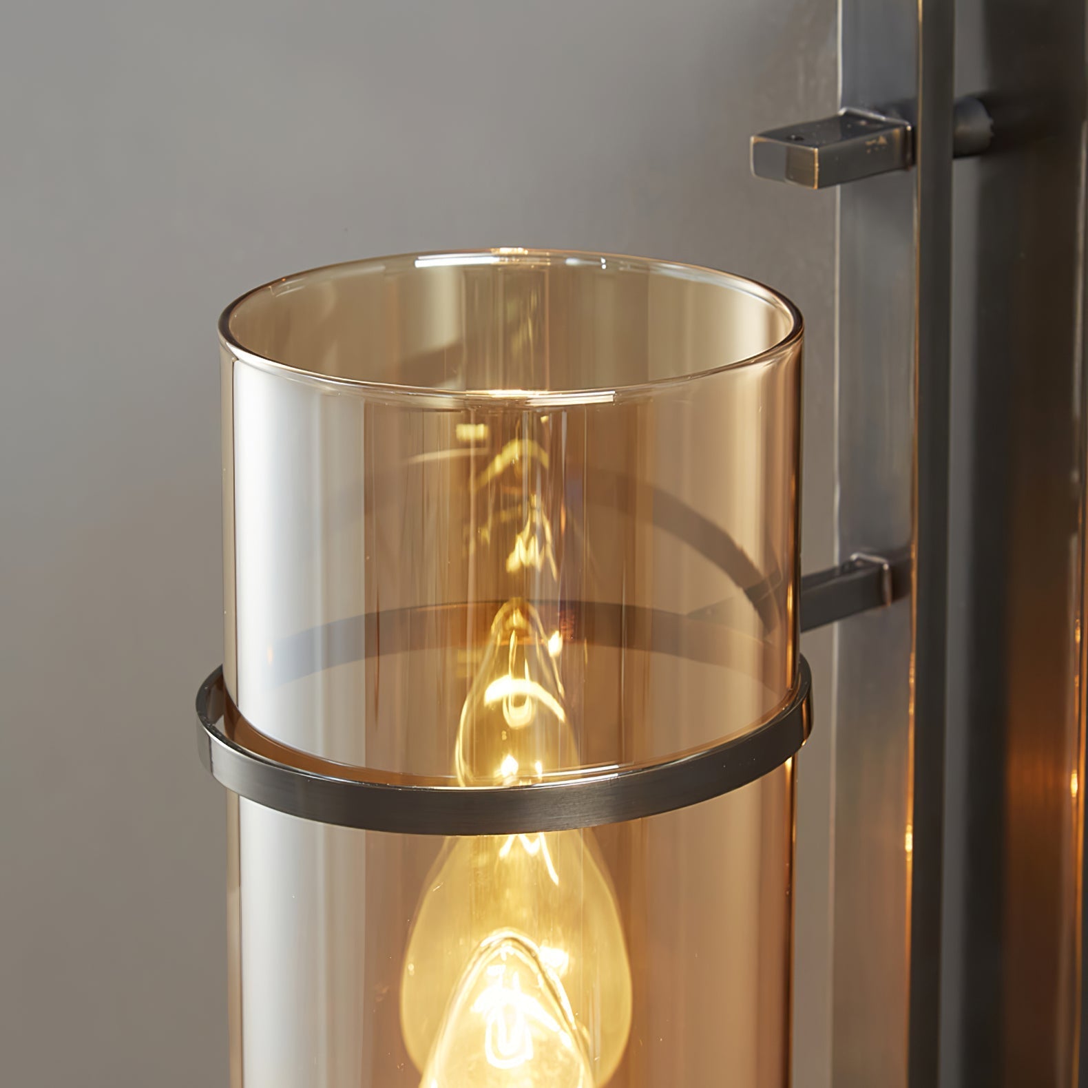 Niroxen Premium Nordic Art Glass Wall Lamp