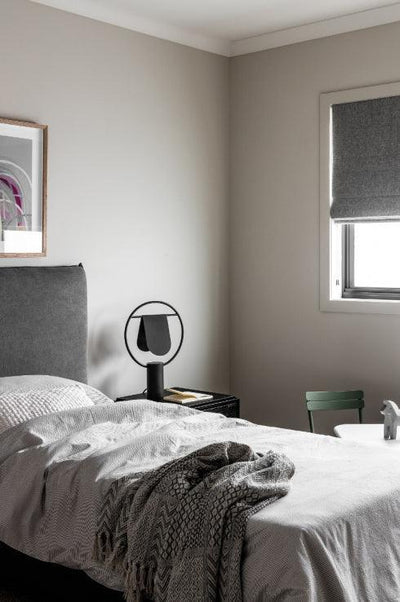 Abigail Modern Table Lamp