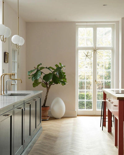 Brin Metal & Glass Elegant Pendant Light