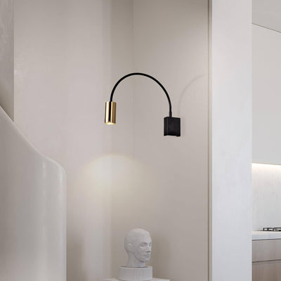Noviq Contemporary Wall Lamp