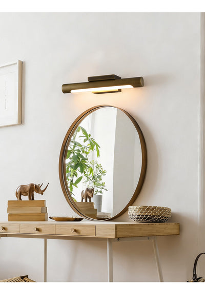Solerelia Brass Wall Light