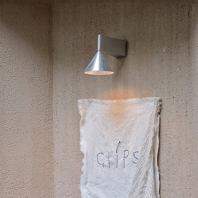 Rivarise Veyr Wall Lamp
