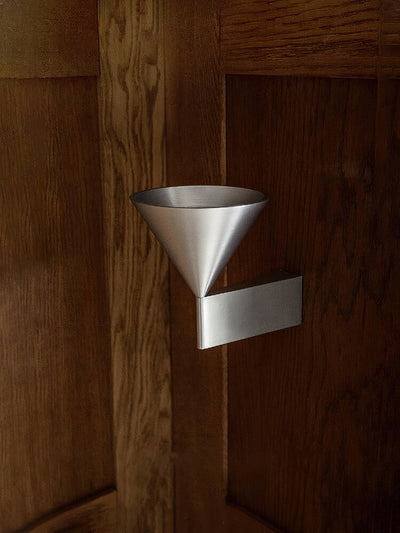 Rivarise Veyr Wall Lamp