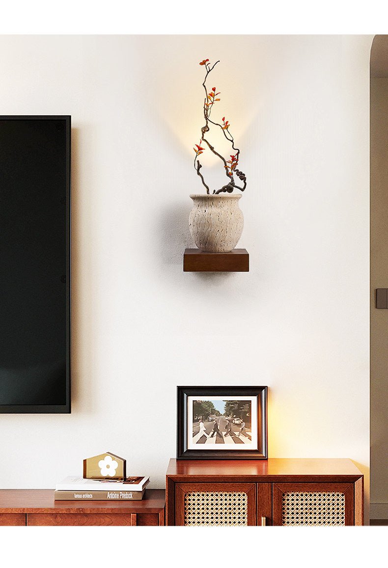 Teriinine Sculptural Wall Lamp