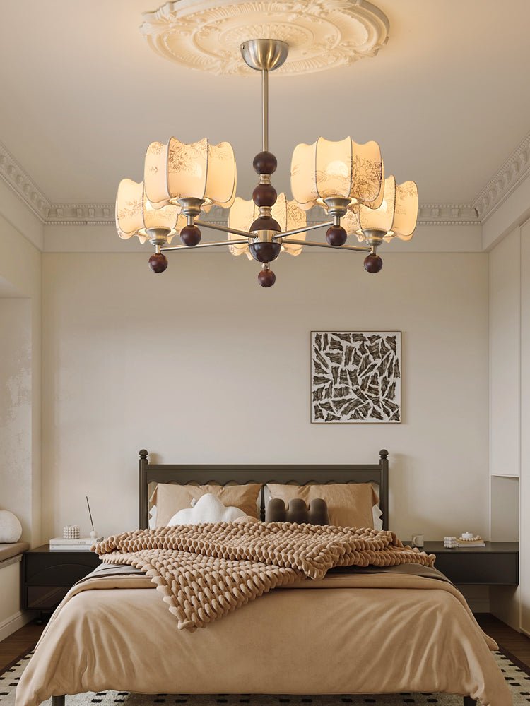 Ephaos Elegance Vintage Floral Wood Chandelier