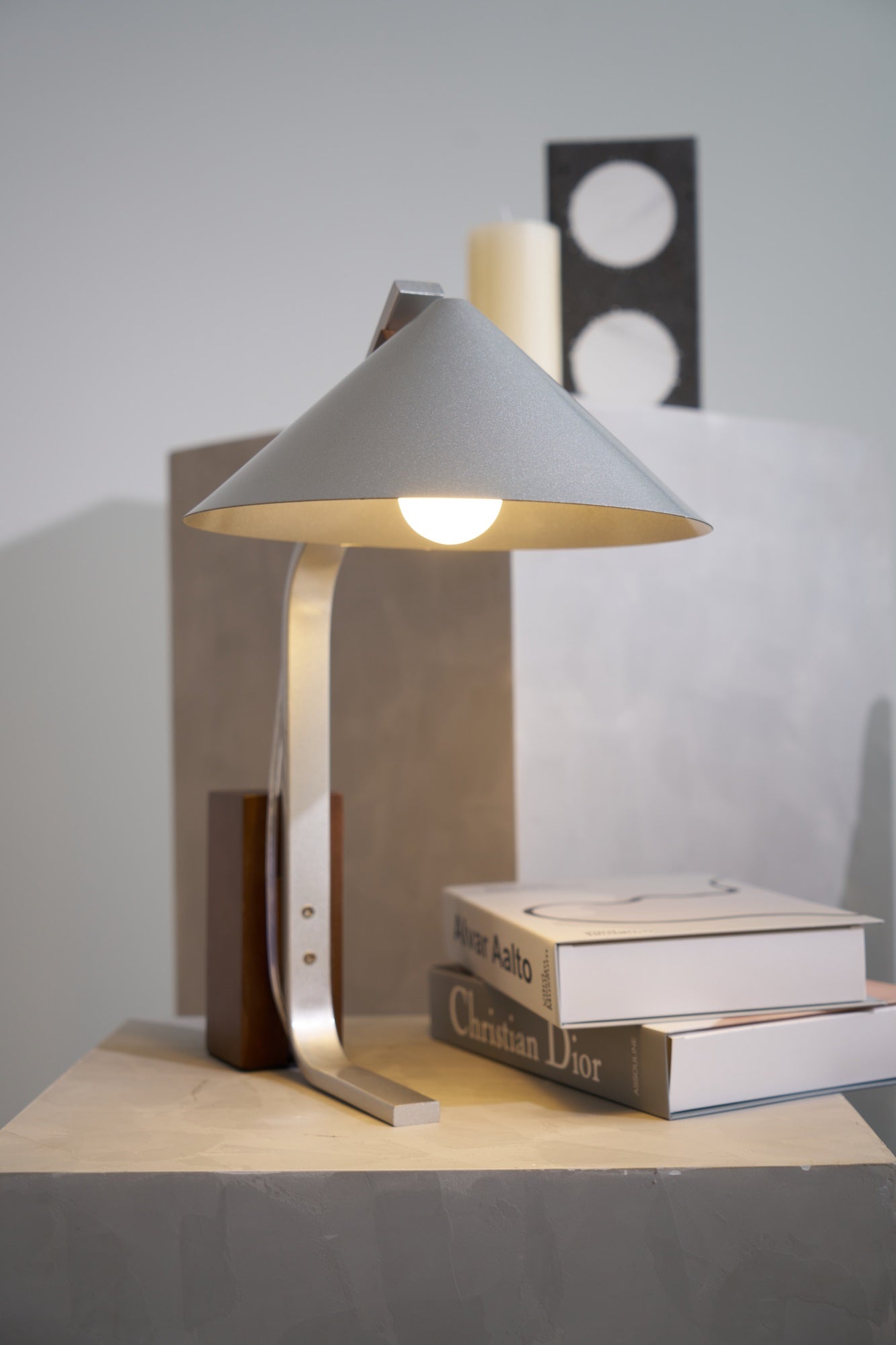 Ireld Modern Table Lamp