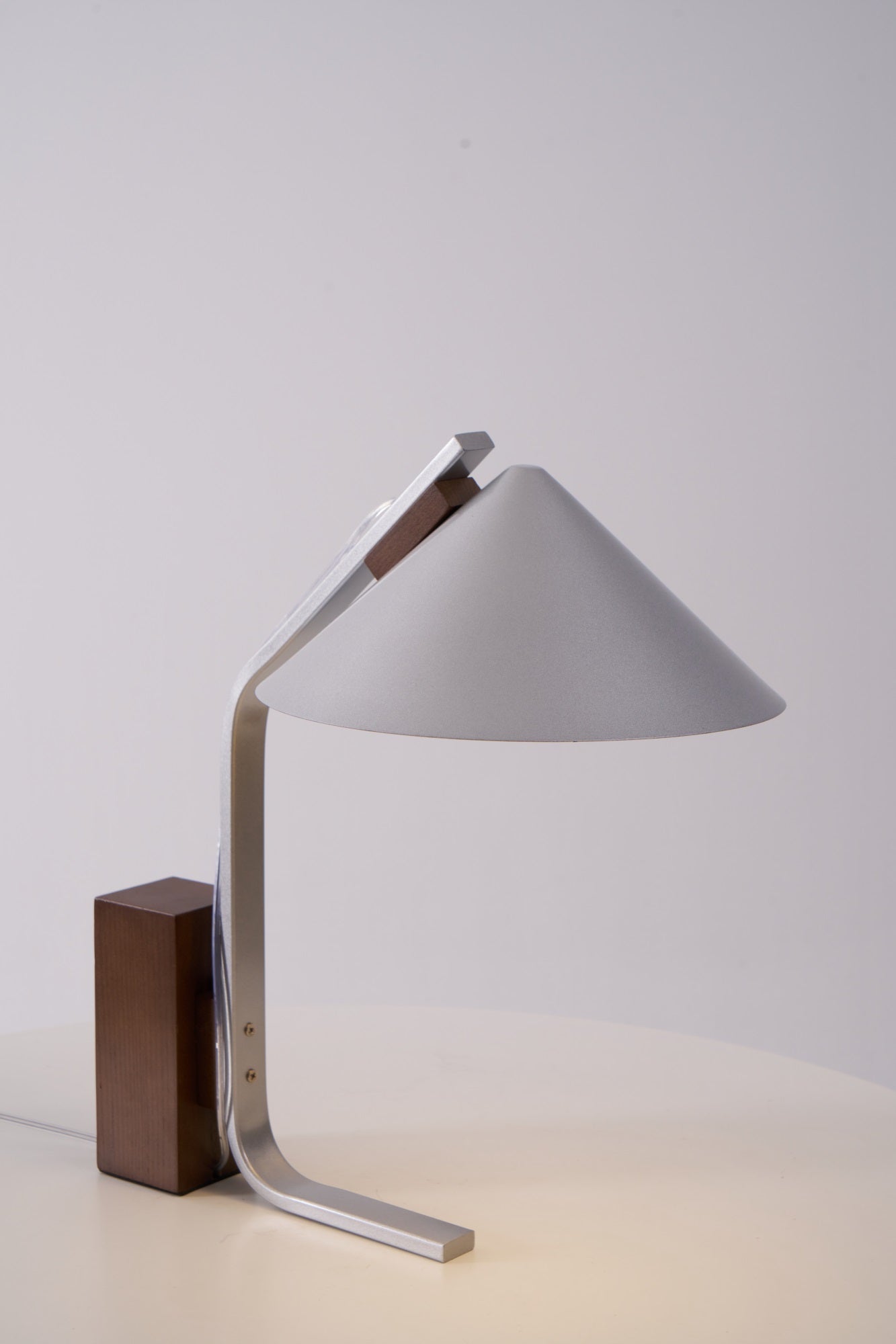 Ireld Modern Table Lamp
