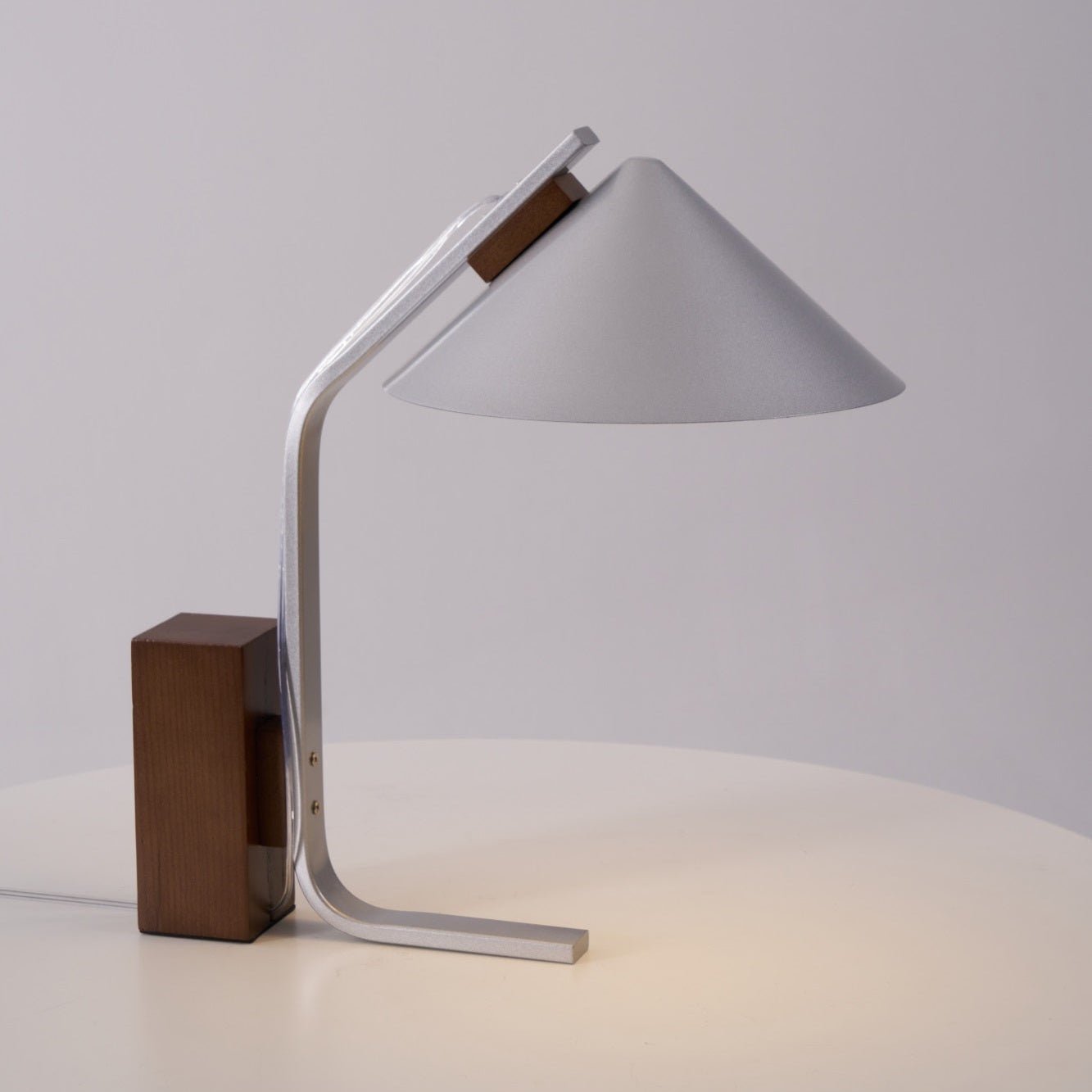 Ireld Modern Table Lamp