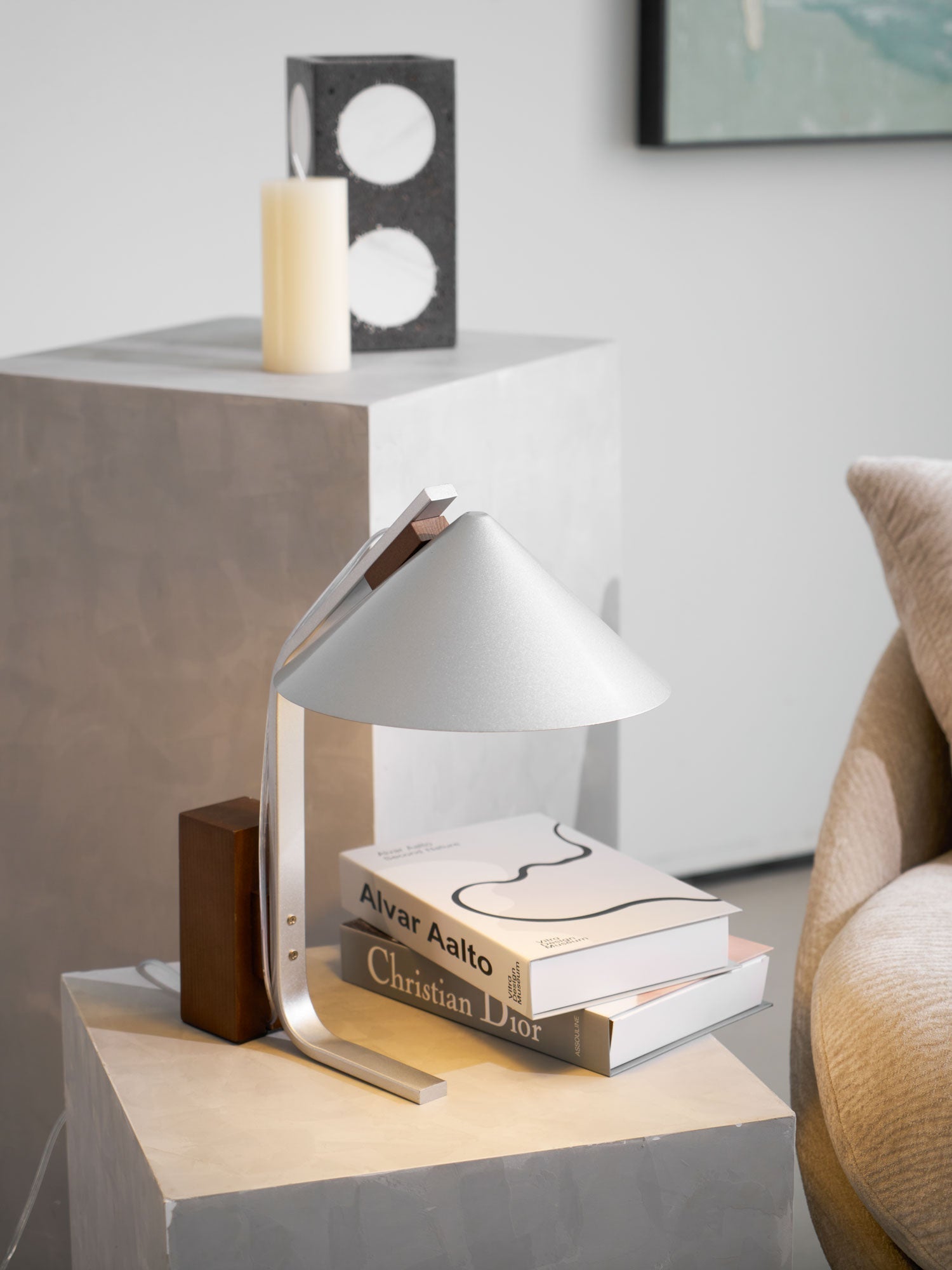 Ireld Modern Table Lamp