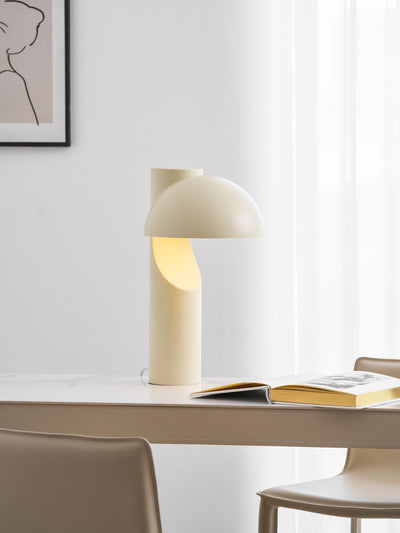 Belviora Minimalist Table Lamp