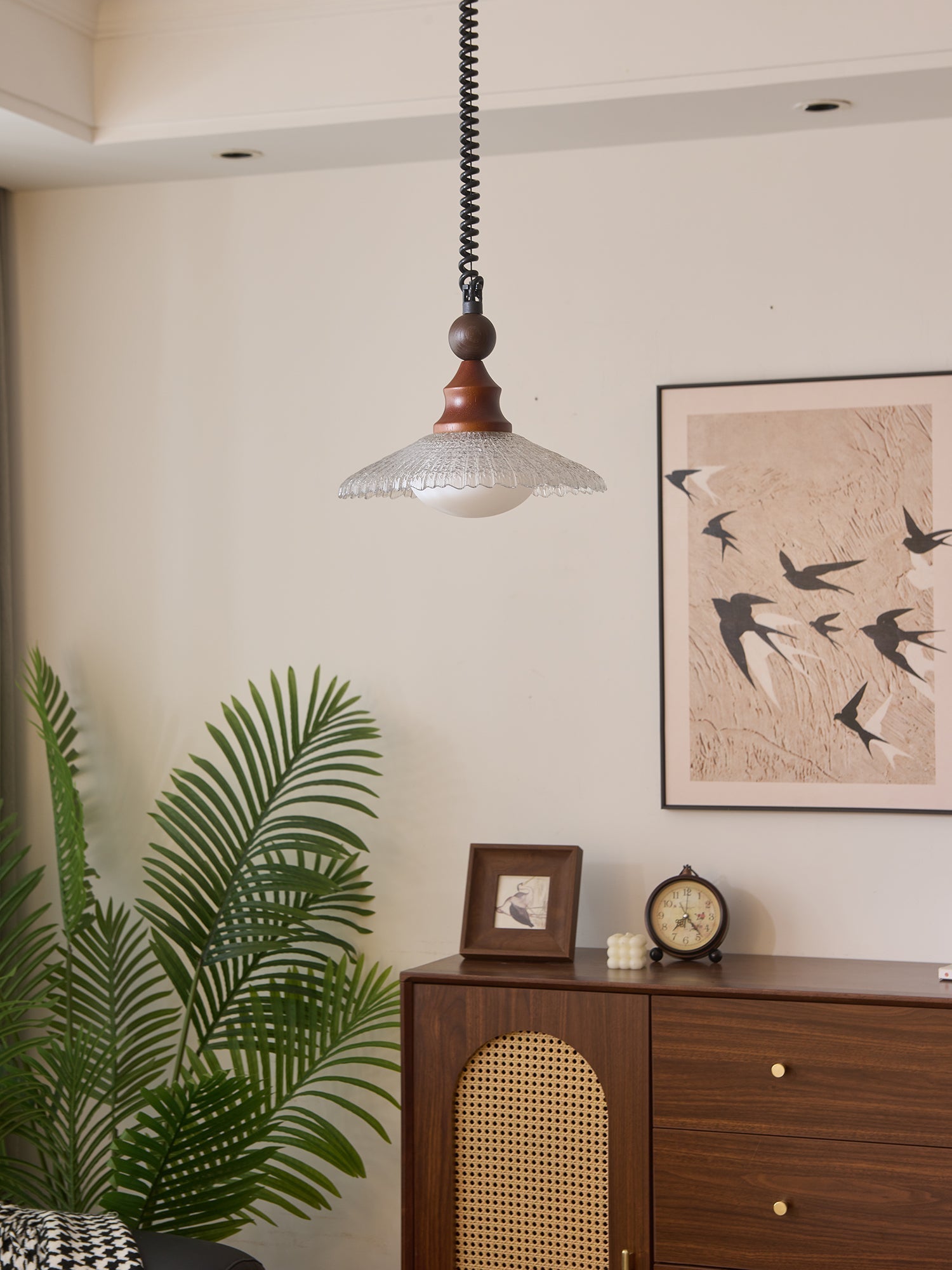 Syraeeth Premium Nordic Art Wood Pendant Light