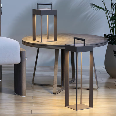 Jared Minimalist Outdoor Lamp