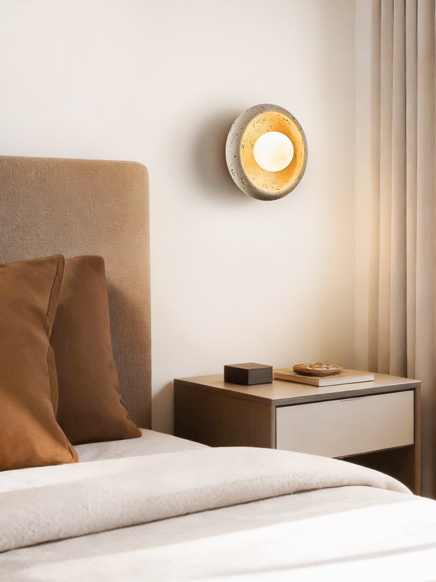 Valiselle Travertine Wall Light