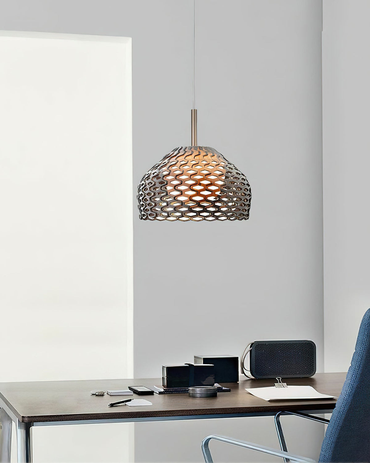 Ilsolion Individual Creativity Plastic Pendant Lamp
