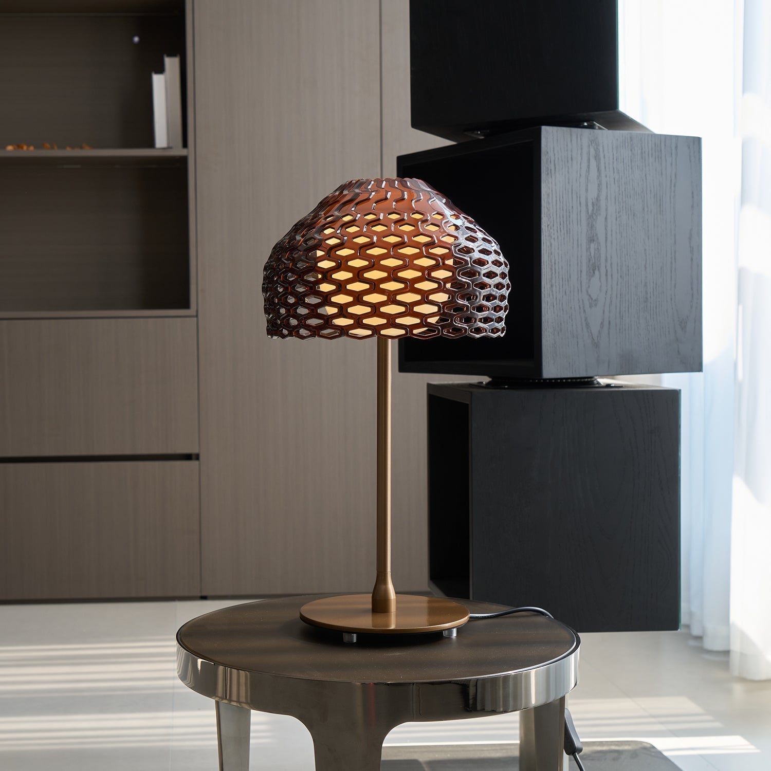 Vintace Plastic Industrial Table Lamp
