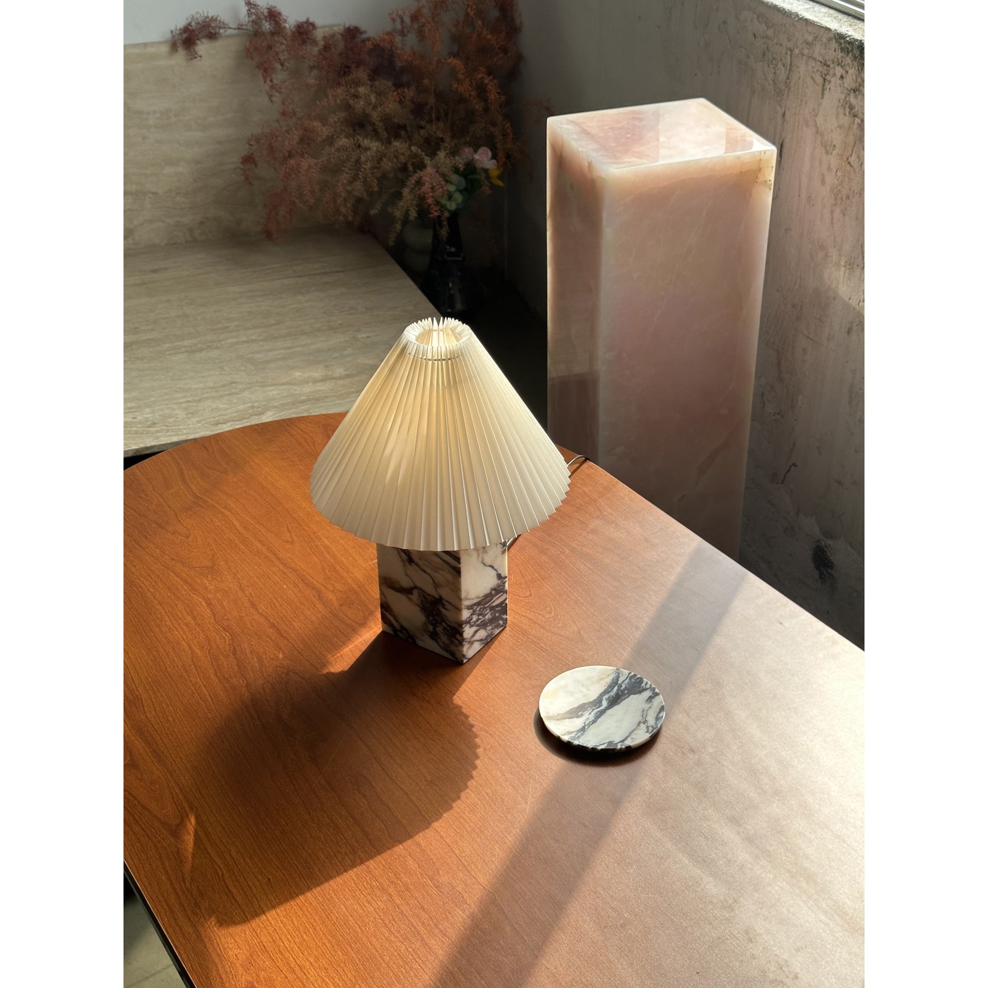 Orelaneria Table Lamp