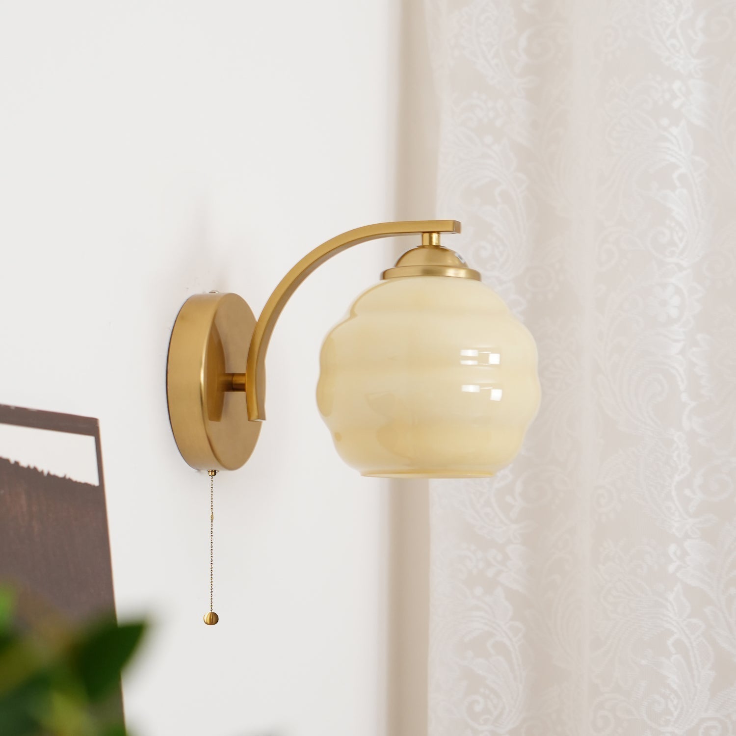 Jasenor Beauty Premium Nordic Art Glass Wall Lamp