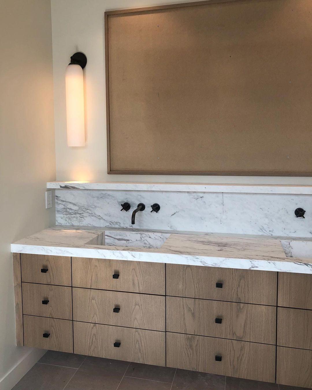 Beauford Glass Indoor Wall Light