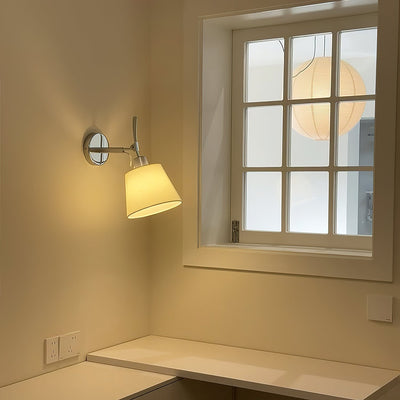 Kinsley Wall Lamp