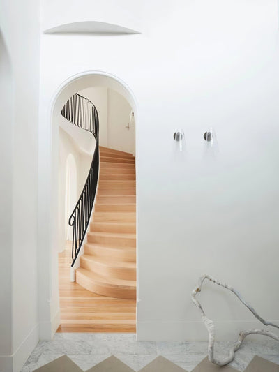 Lioririella Conical Glass Wall Lamp