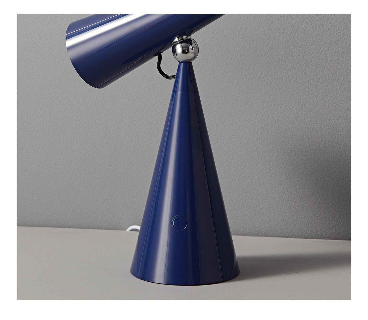 Articulated Cone Table Lamp