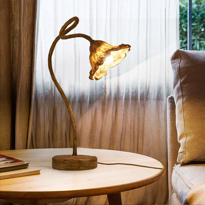 Velanella Resin Table Lamp