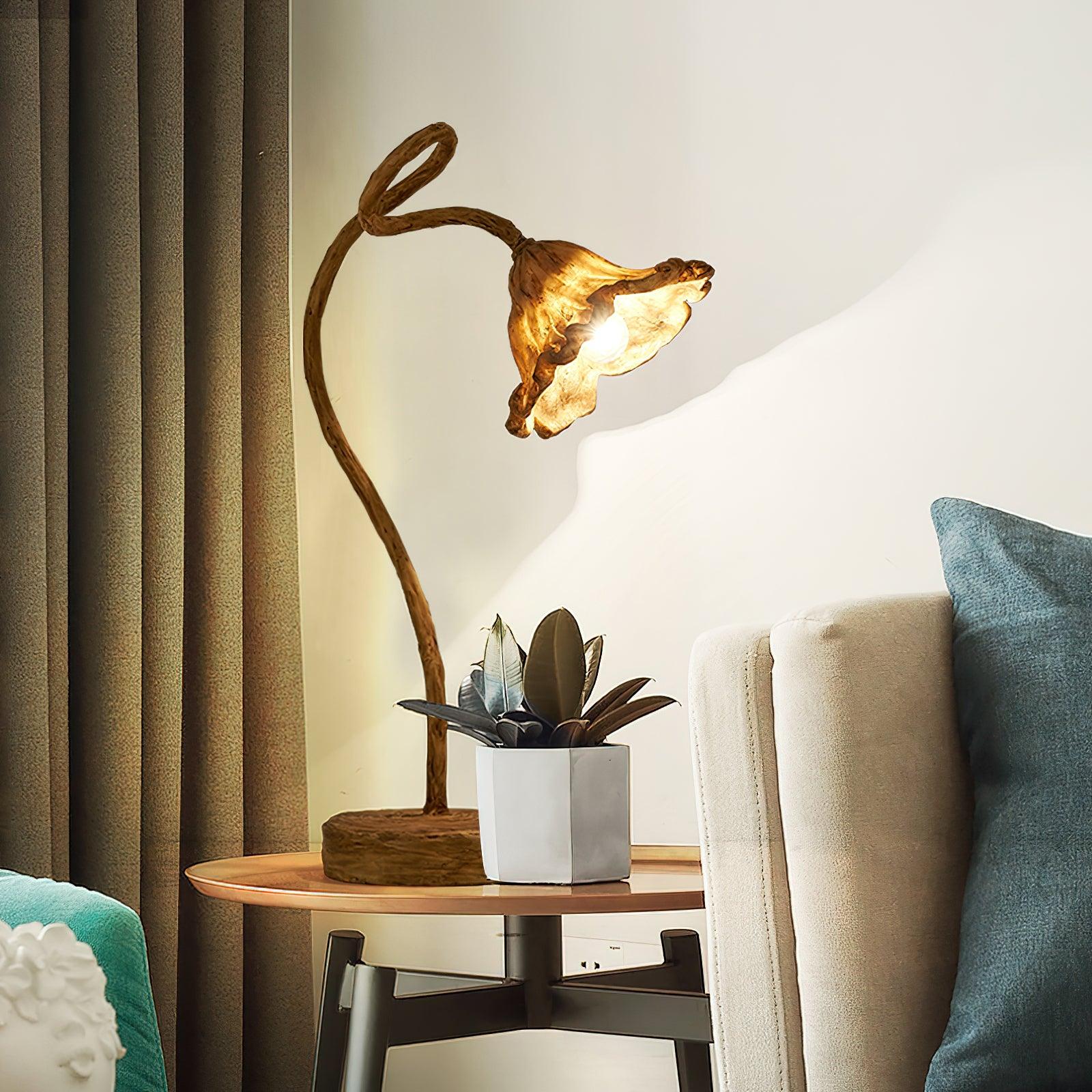 Velanella Resin Table Lamp