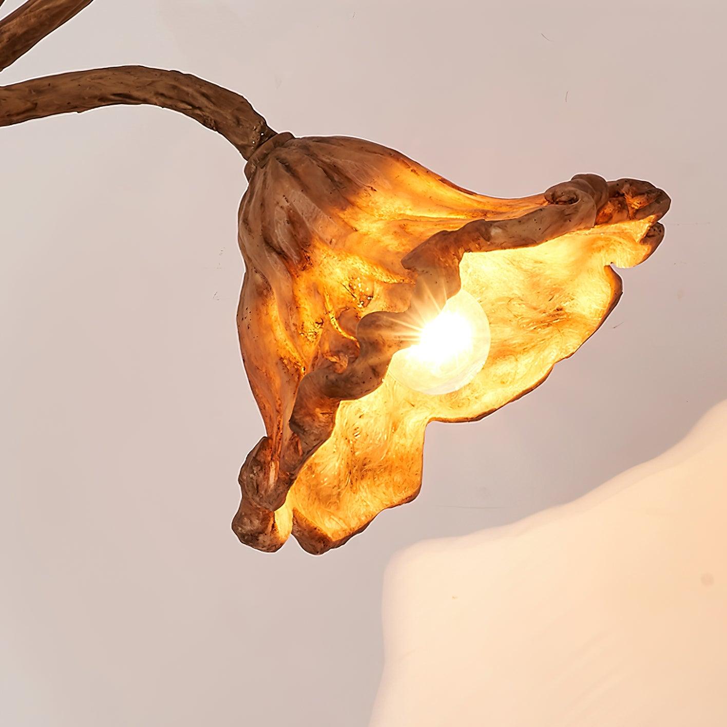 Velanella Resin Table Lamp
