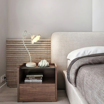 Velanella Resin Table Lamp