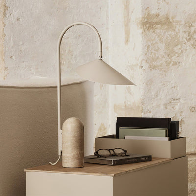 Selva Arc Leaf Table Light