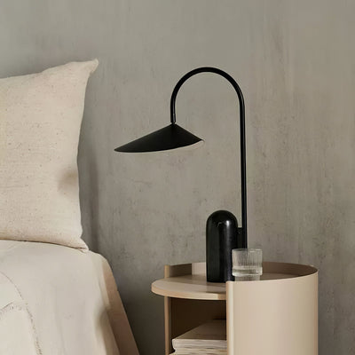 Selva Arc Leaf Table Light