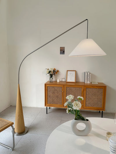 Uriah Minimalist Fabric Floor Lamp