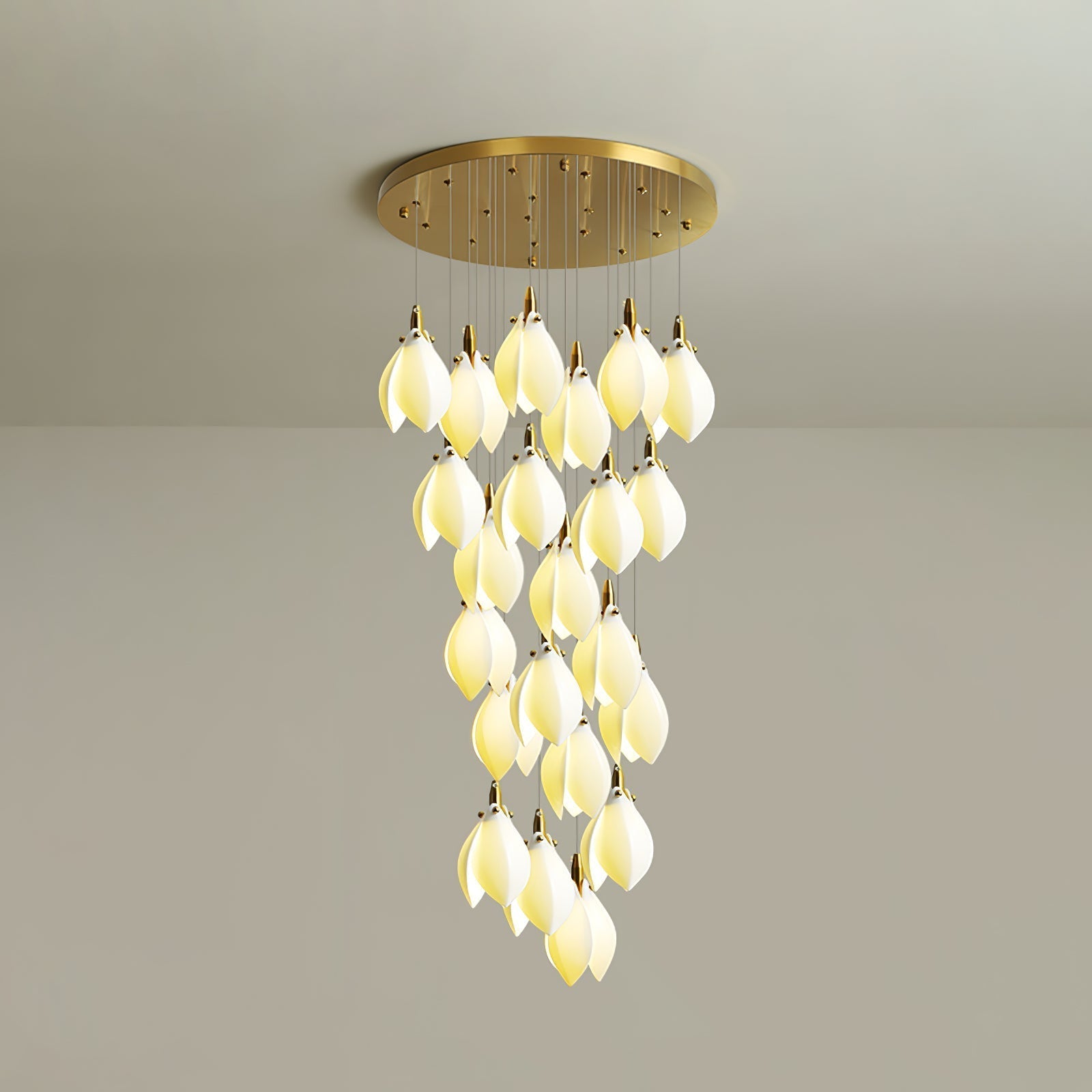 Caphayra Floral Ceramic Brass Chandelier