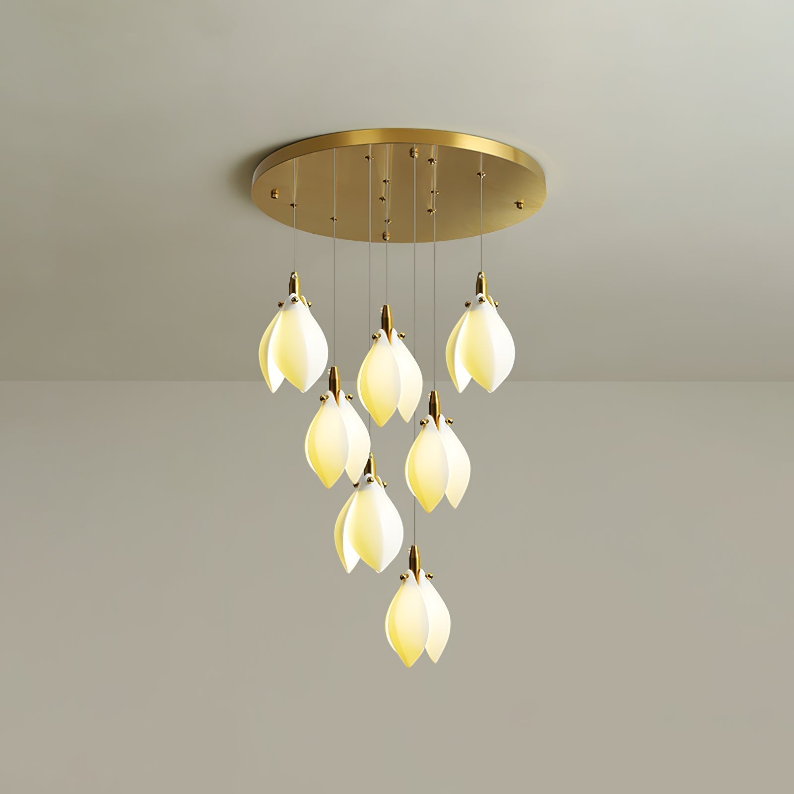 Caphayra Floral Ceramic Brass Chandelier