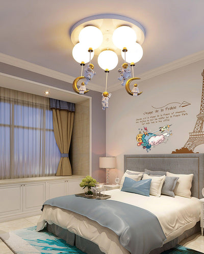 Lumanelle Ceiling Lamp Astronaut Glossy Balloon for Kid's Room