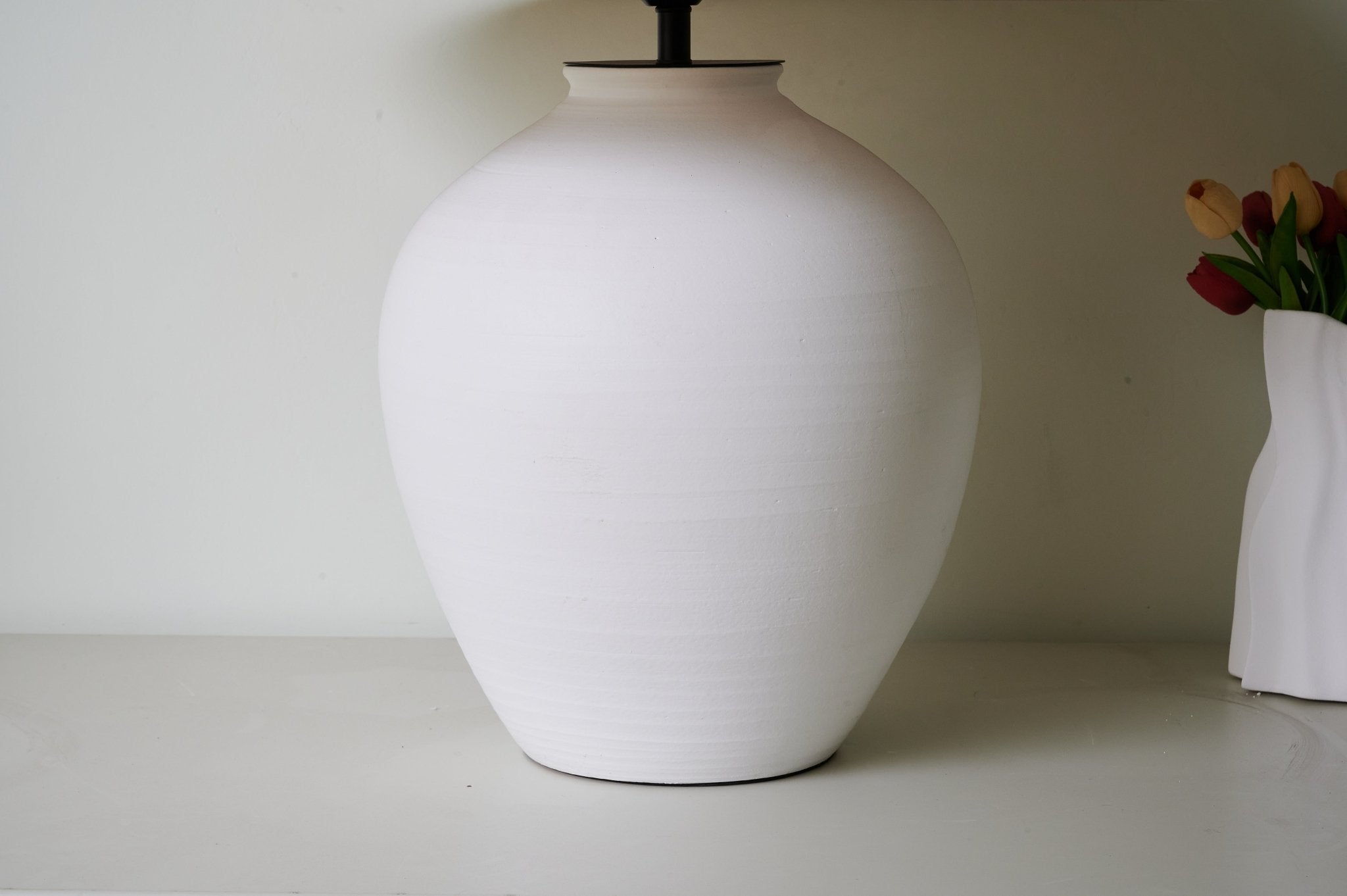Natalie Minimalist Ceramics Table Lamp