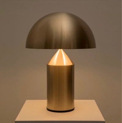 Selisina Industrial Minimalist Table Lamp